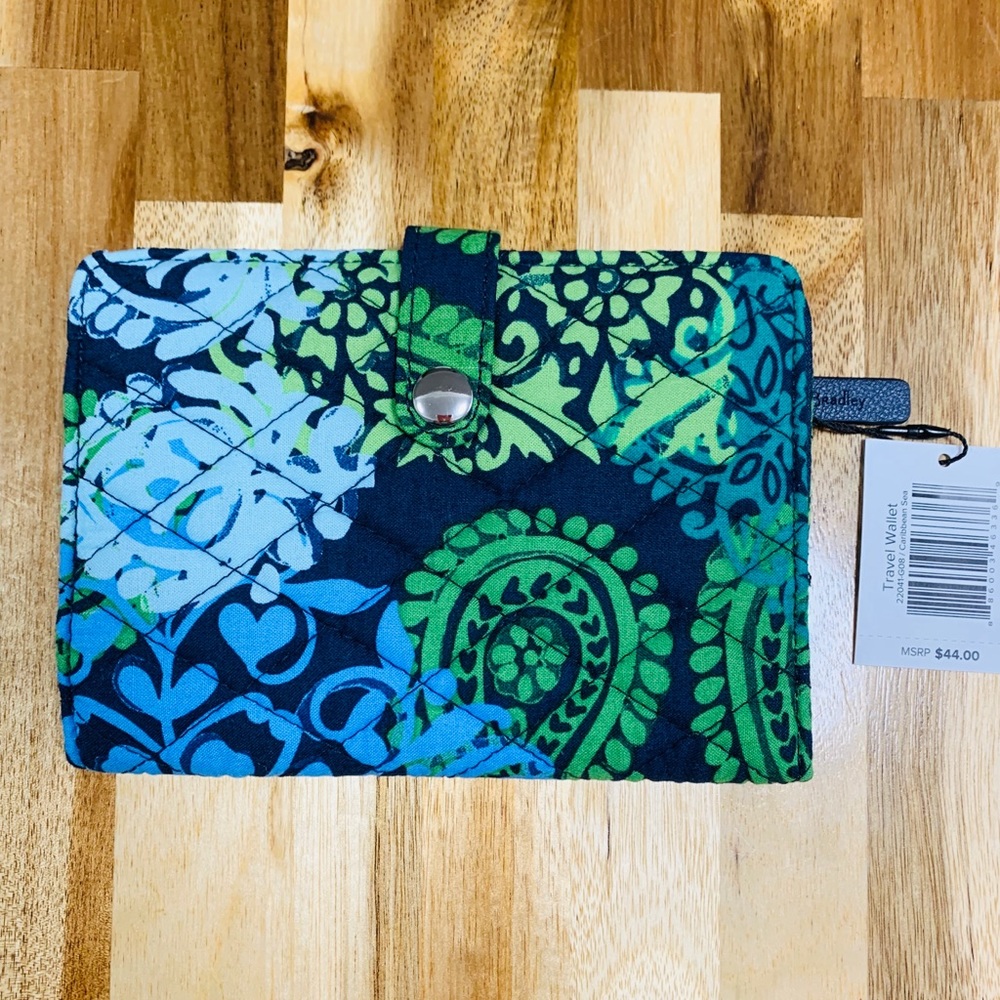 Vera Bradley travel wallet